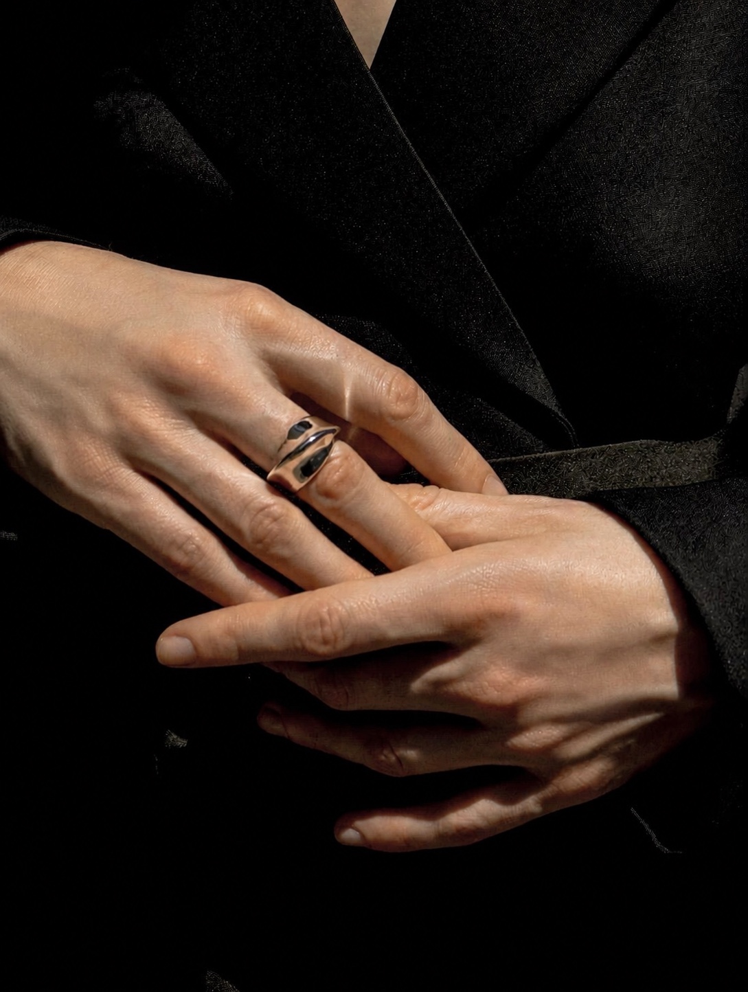 AGMES pearl and metal jewelry worn on the wrist