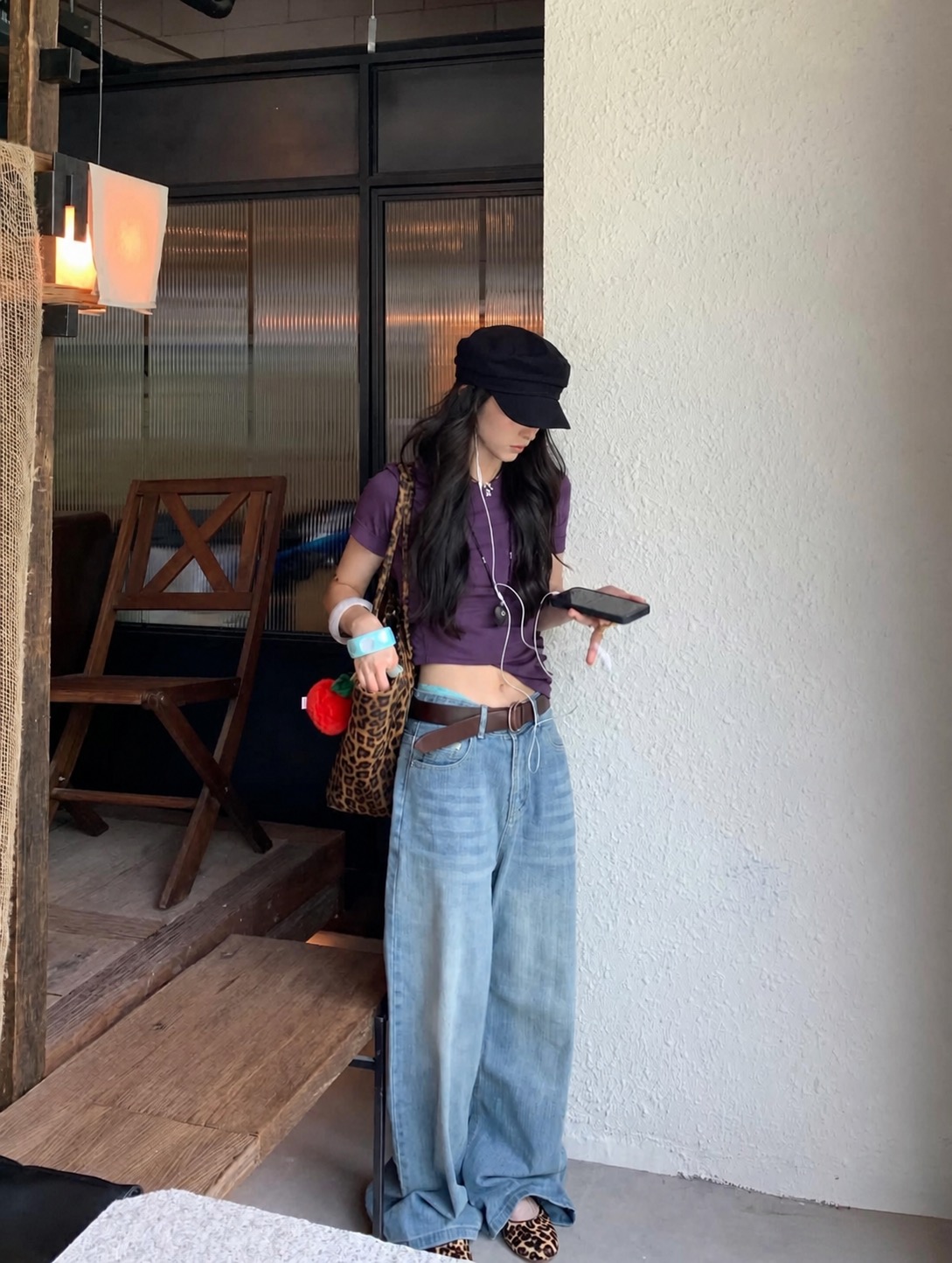 relaxed hot girl summer outfit with a small bag and sporty details
