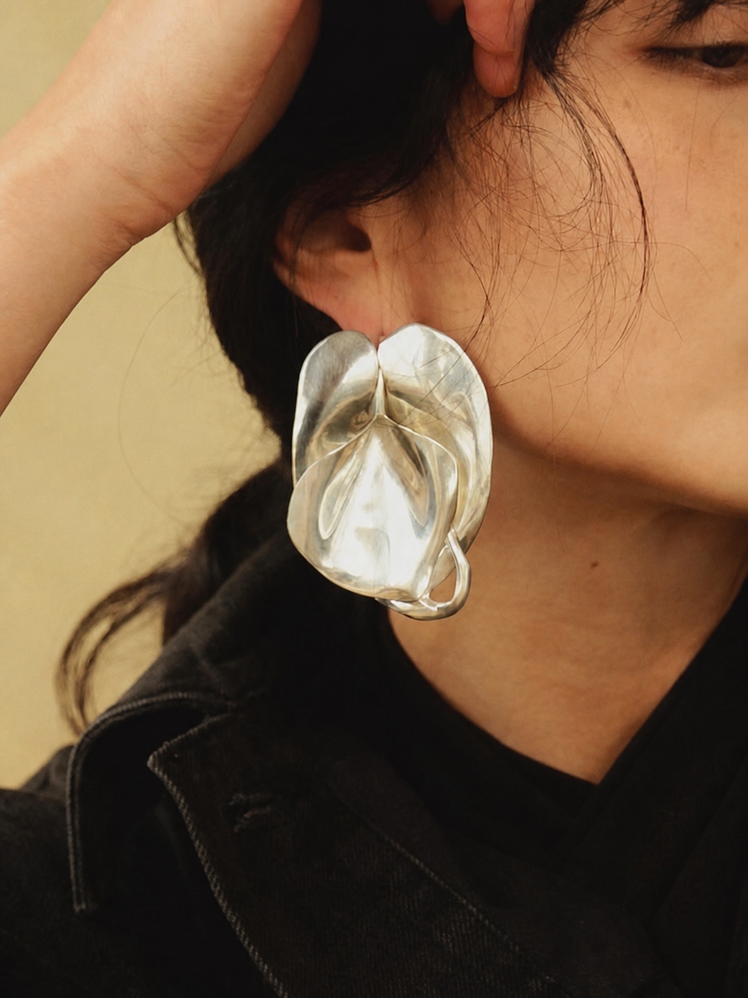 Ariana Boussard-Reifel metal jewelry detail, image 011
