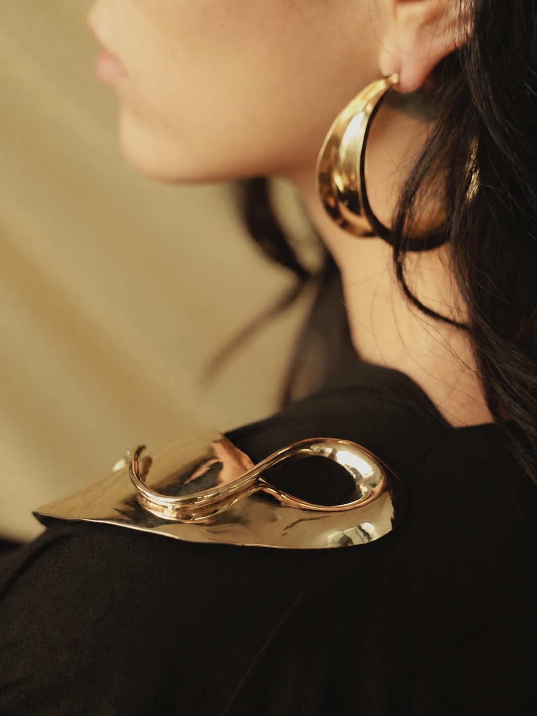 Ariana Boussard-Reifel metal jewelry detail, image 014