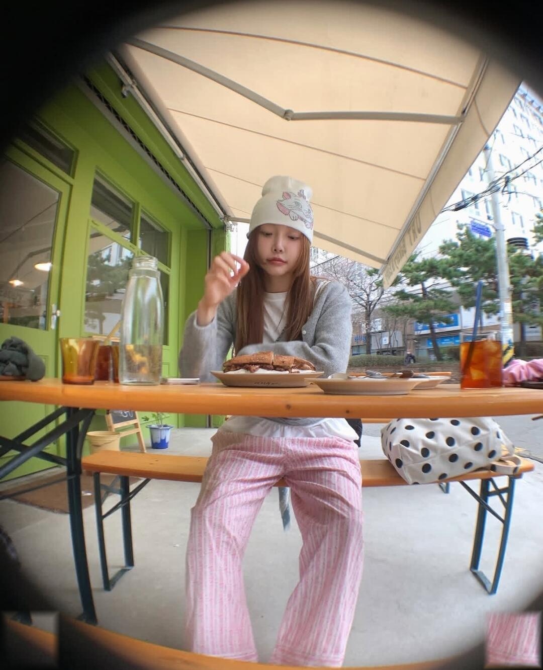 midoricoo colorful Korean outfit idea 003
